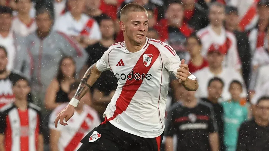 Mastantuono no se irá de River en enero.