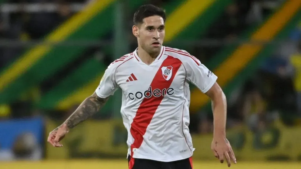 La salida de Rodrigo Villagra ayudaría a que llegue Castaño.