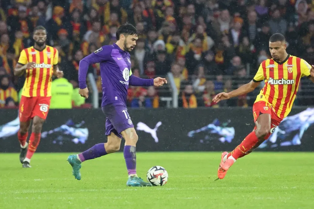 Gabriel Suazo juega en Toulouse de Francia.