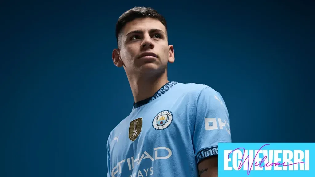 Primeras imagenes de Echeverri en Manchester. (Prensa M. City)