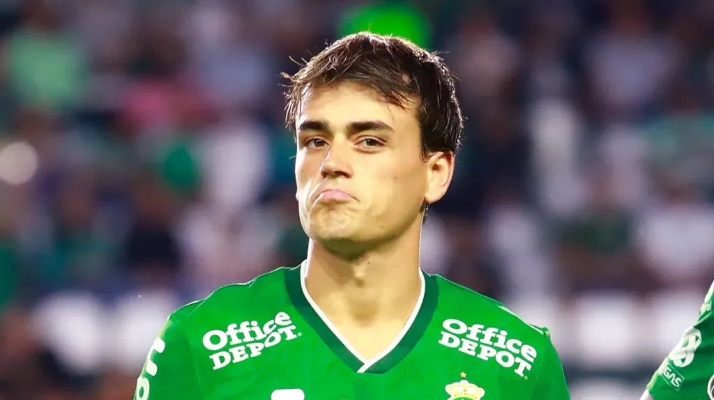 Fonseca volvió a entrenar pero con seguridad.