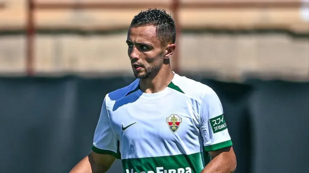 Leandro Peña Biafore rescindió su préstamo con Elche y volvió a River antes de lo esperado