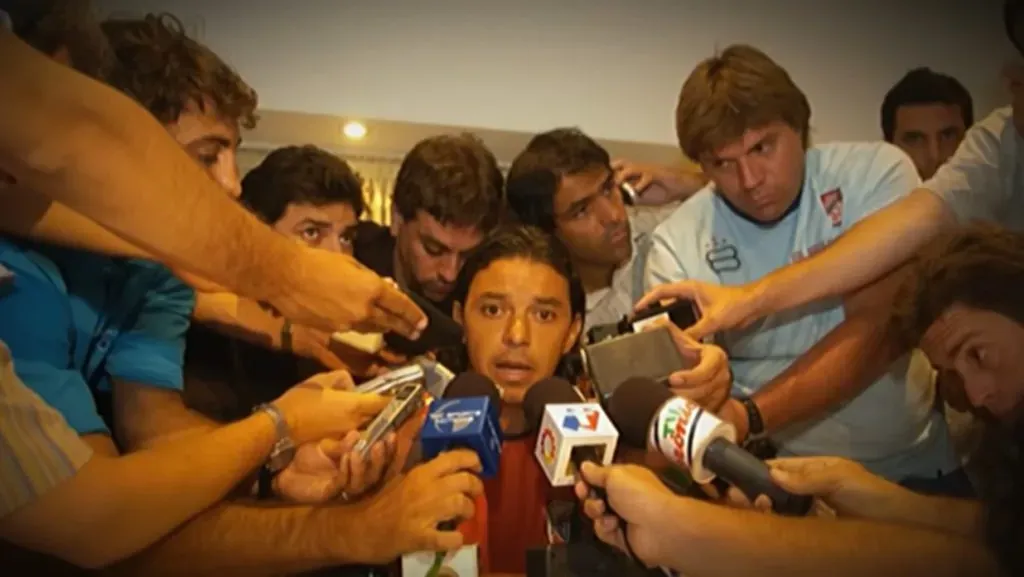 2006. Marcelo Gallardo vs Mostaza Merlo. Una histórica pelea entre referentes de River que terminó con la salida del entonces DT.