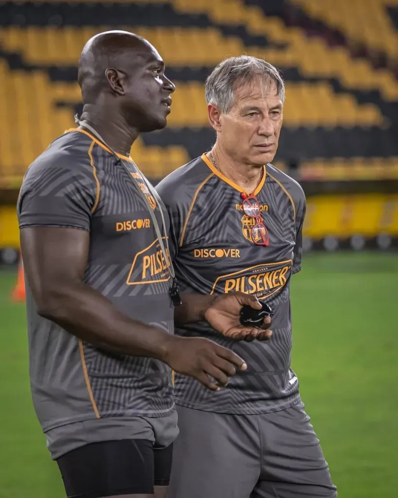 Segundo Castillo fue ayudante de Ariel Holan antes de convertirse en entrenador principal.