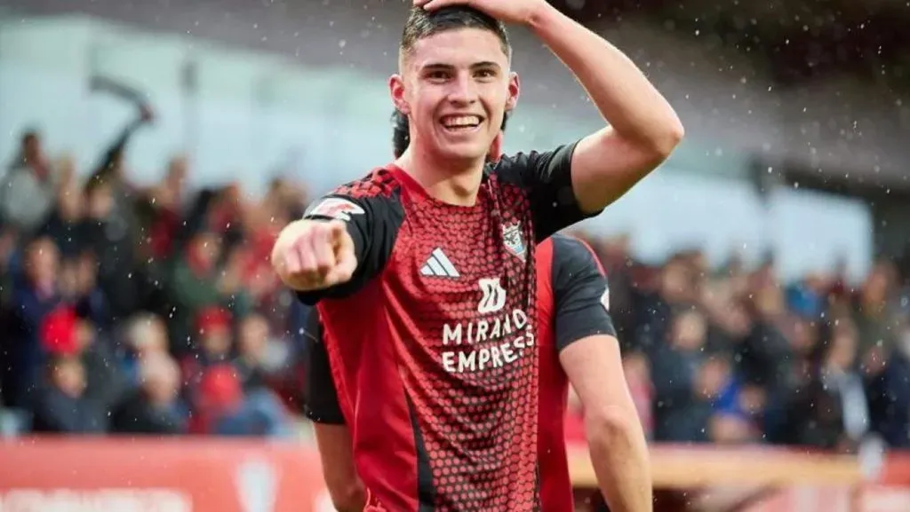 Panichelli lleva 18 goles en 34 partidos en Mirandés.