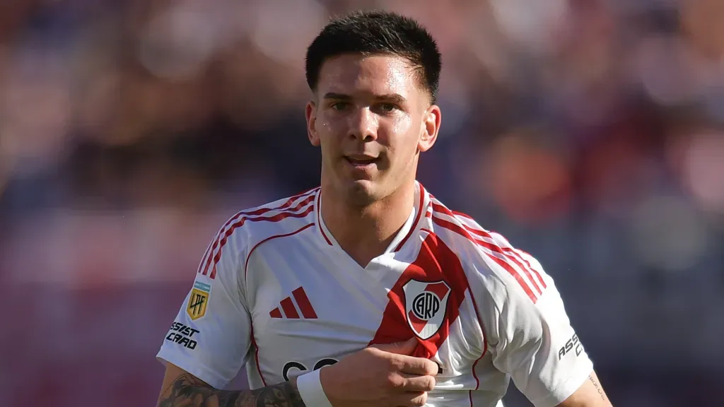 Mastantuono está en el radar de muchos grandes europeos y ahora le llegó la merecida convocatoria a la Selección Mayor.