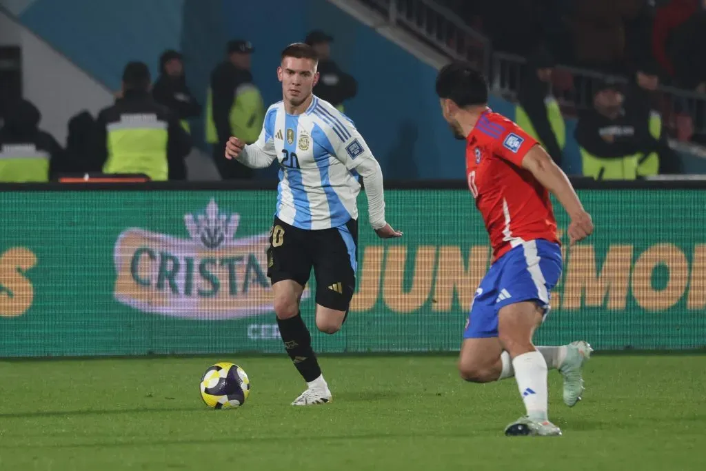 Mastantuono debutó en la Selección.