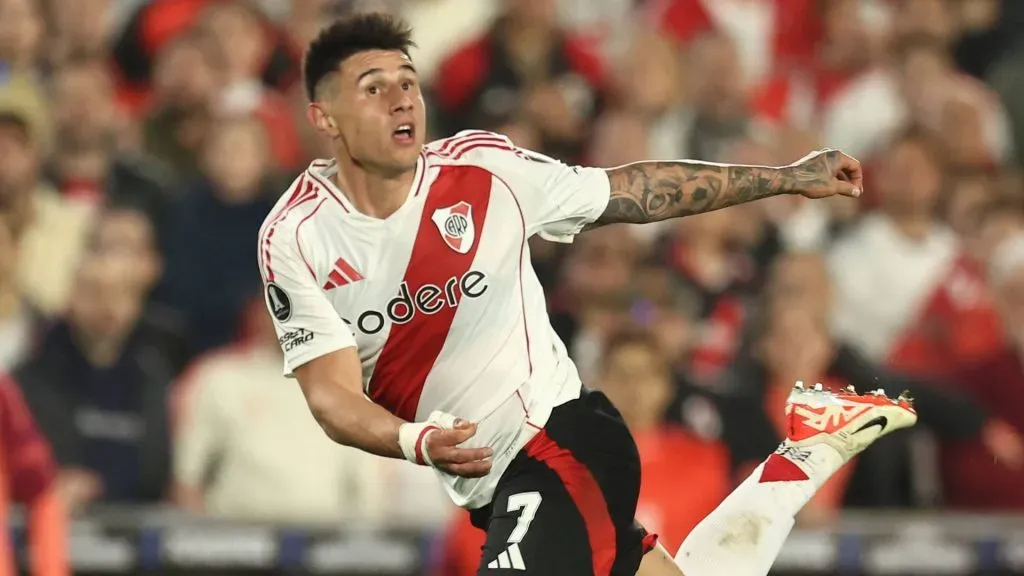 Bareiro volvió a River pero se iría a Fortaleza.