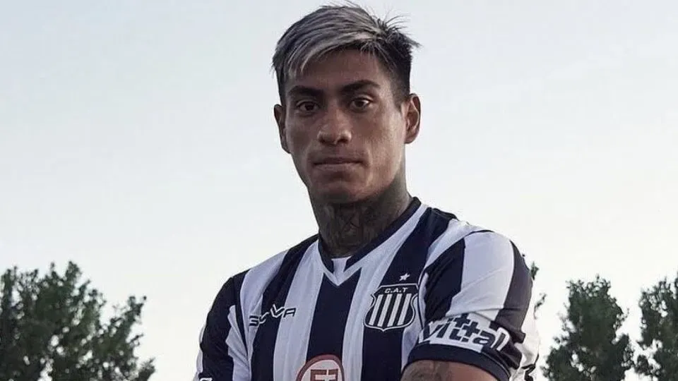 Portillo llega a River para jugar de volante central.