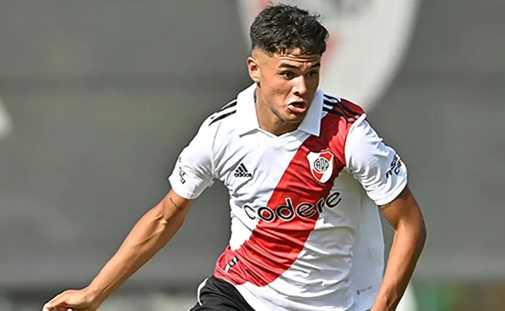 Luna jugará en Montevideo.