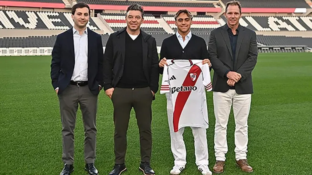 Primera convocatoria de Woiski en River.