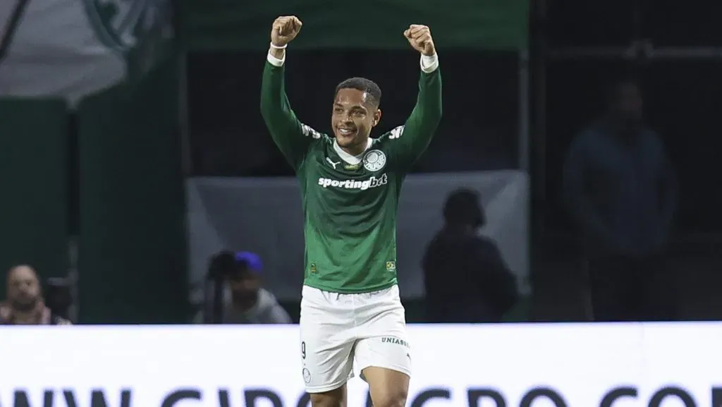 Vitor Roque, la gran figura de Palmeiras.