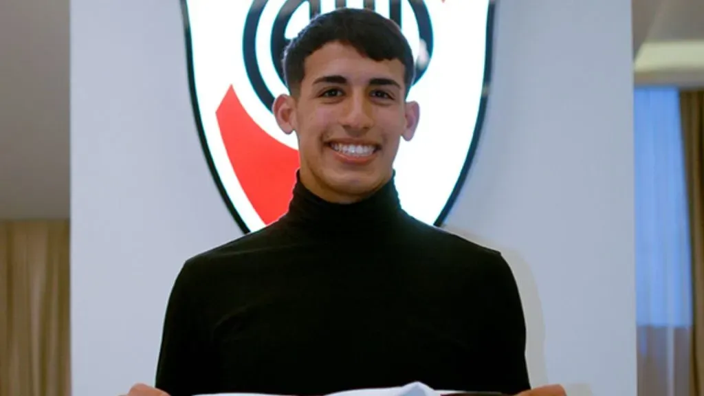 Obregón renueva su vínculo.