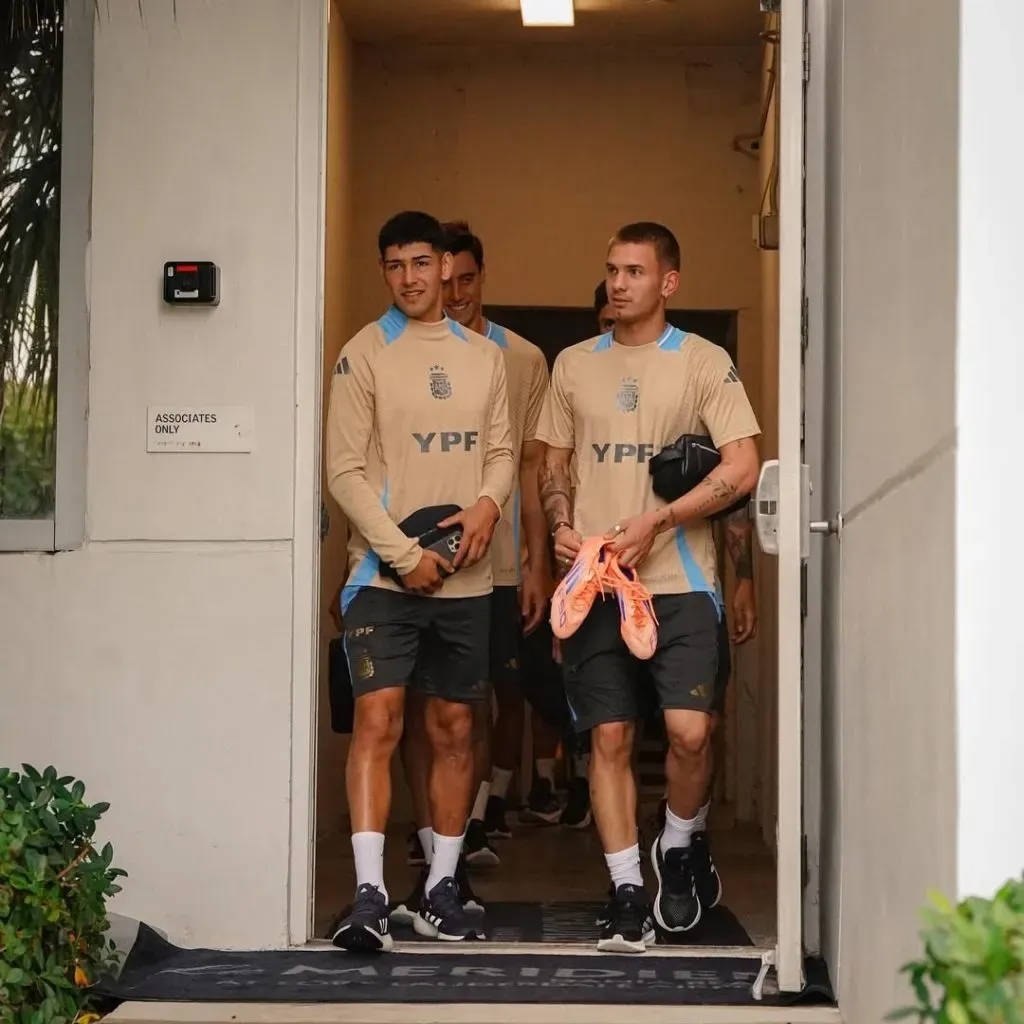 Lautaro Rivero y Franco Mastantuono, orgullos riverplatenses en la Selección.