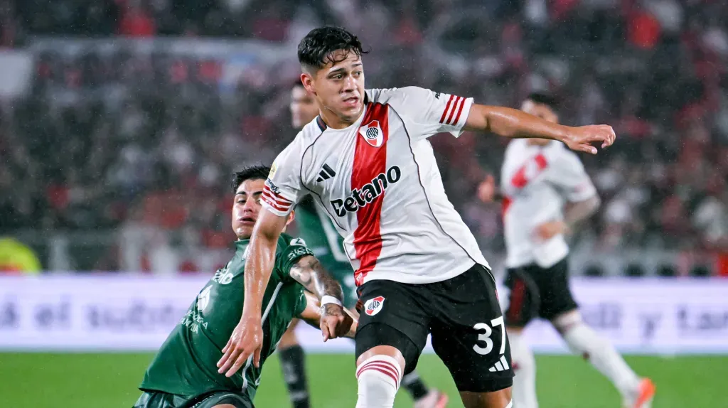 Thiago Acosta tiene dos partidos en Primera.