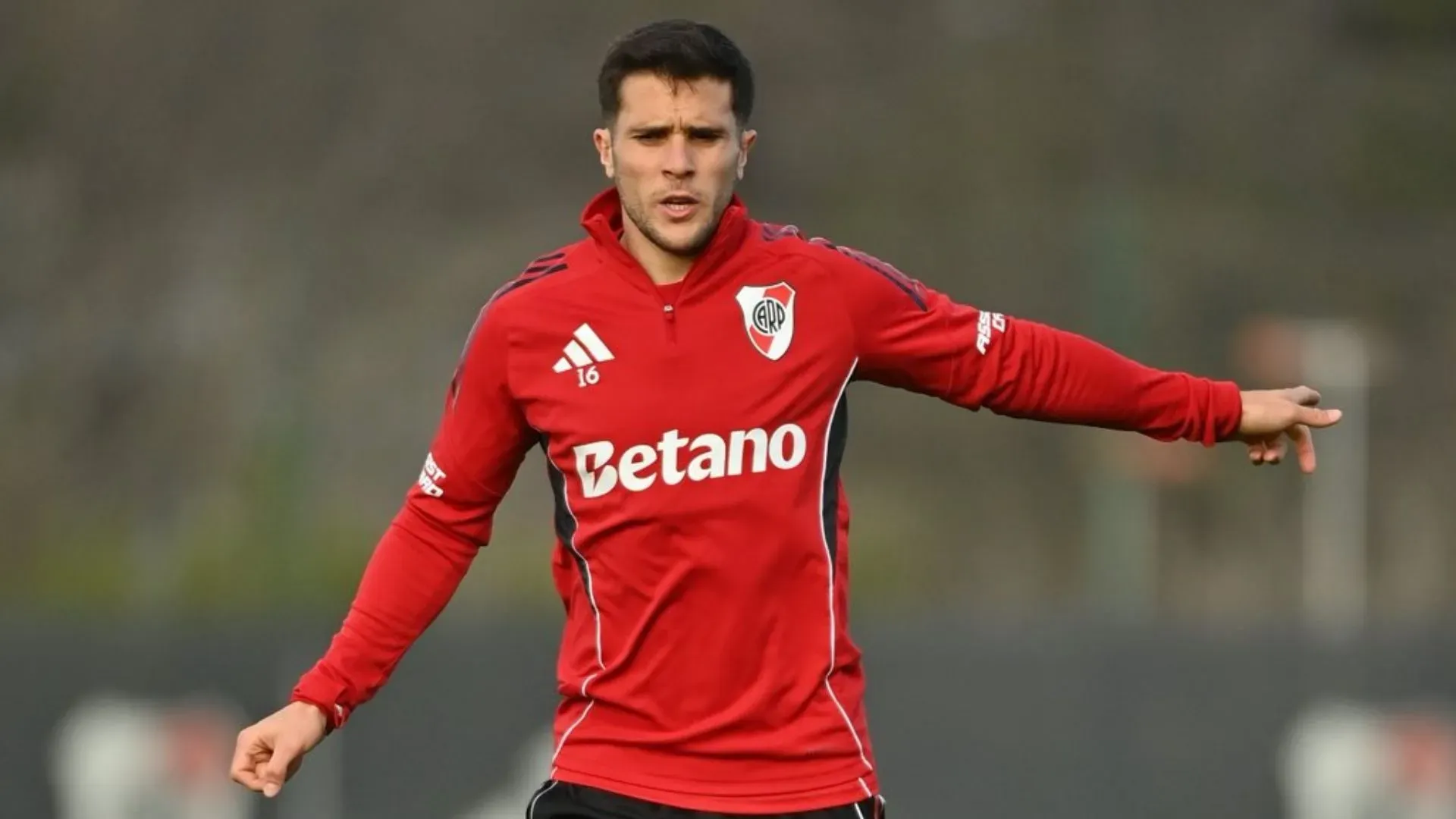 Fabricio Bustos no es prioridad para Gallardo y también puede irse este año.