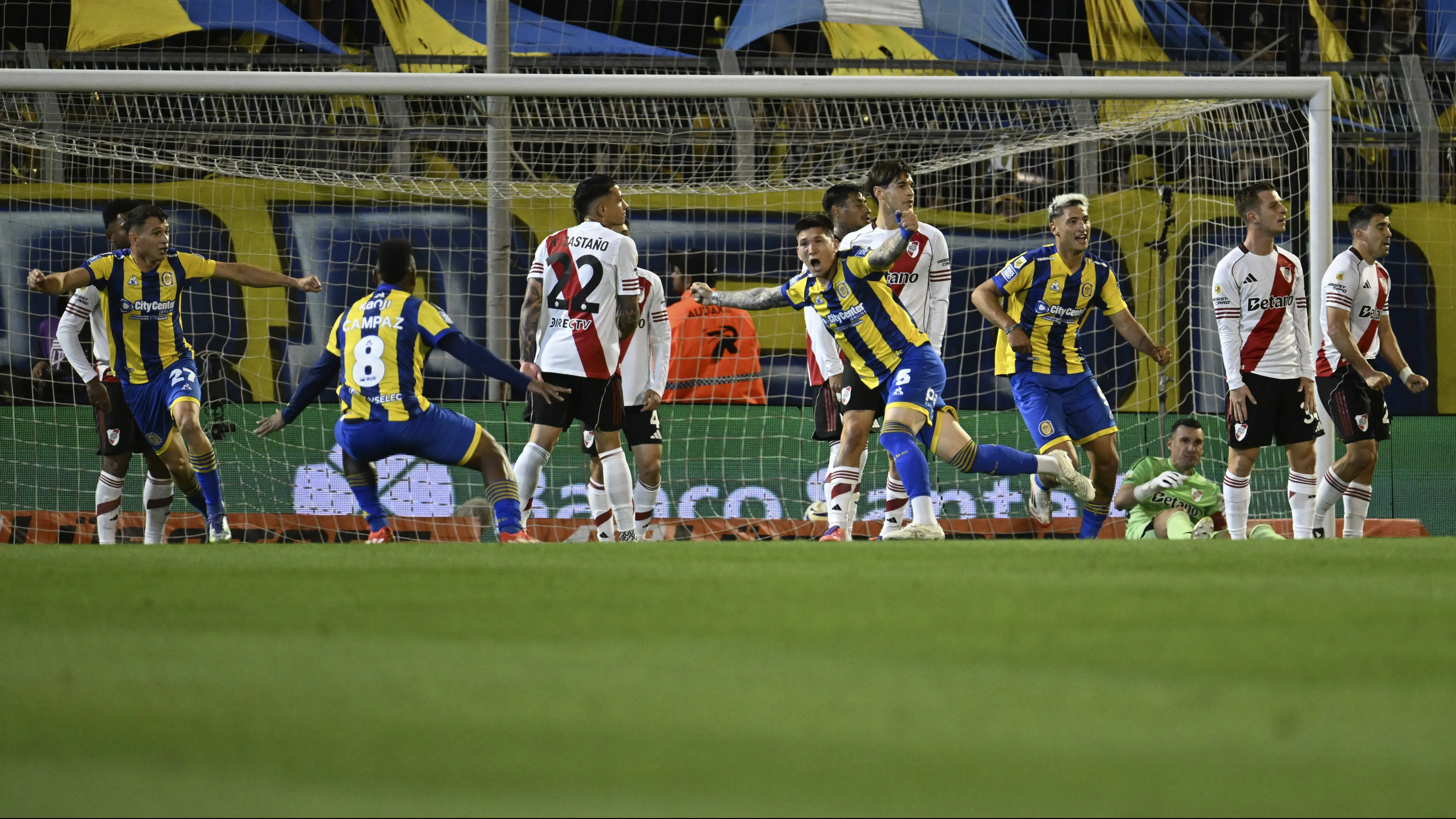 Franco Ibarra le hizo un gol a River.
