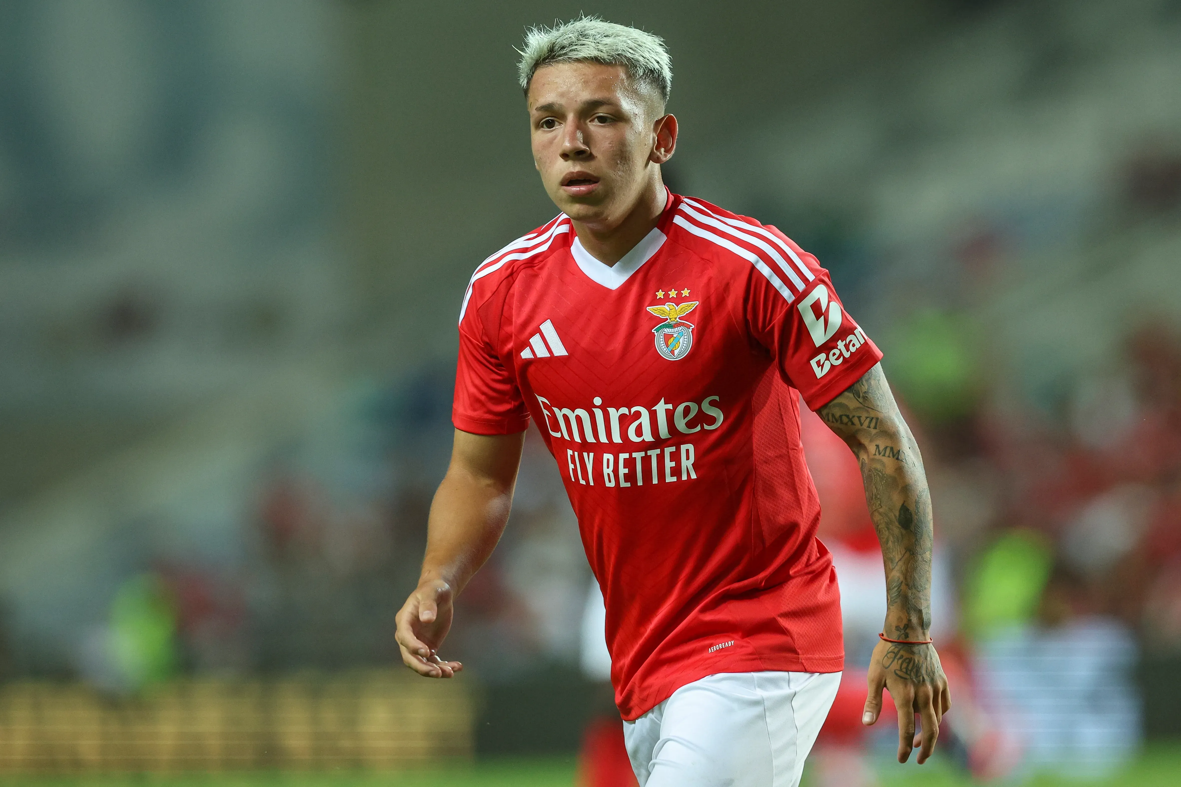 Prestianni tiene contrato hasta el 30 de junio de 2029 con Benfica.