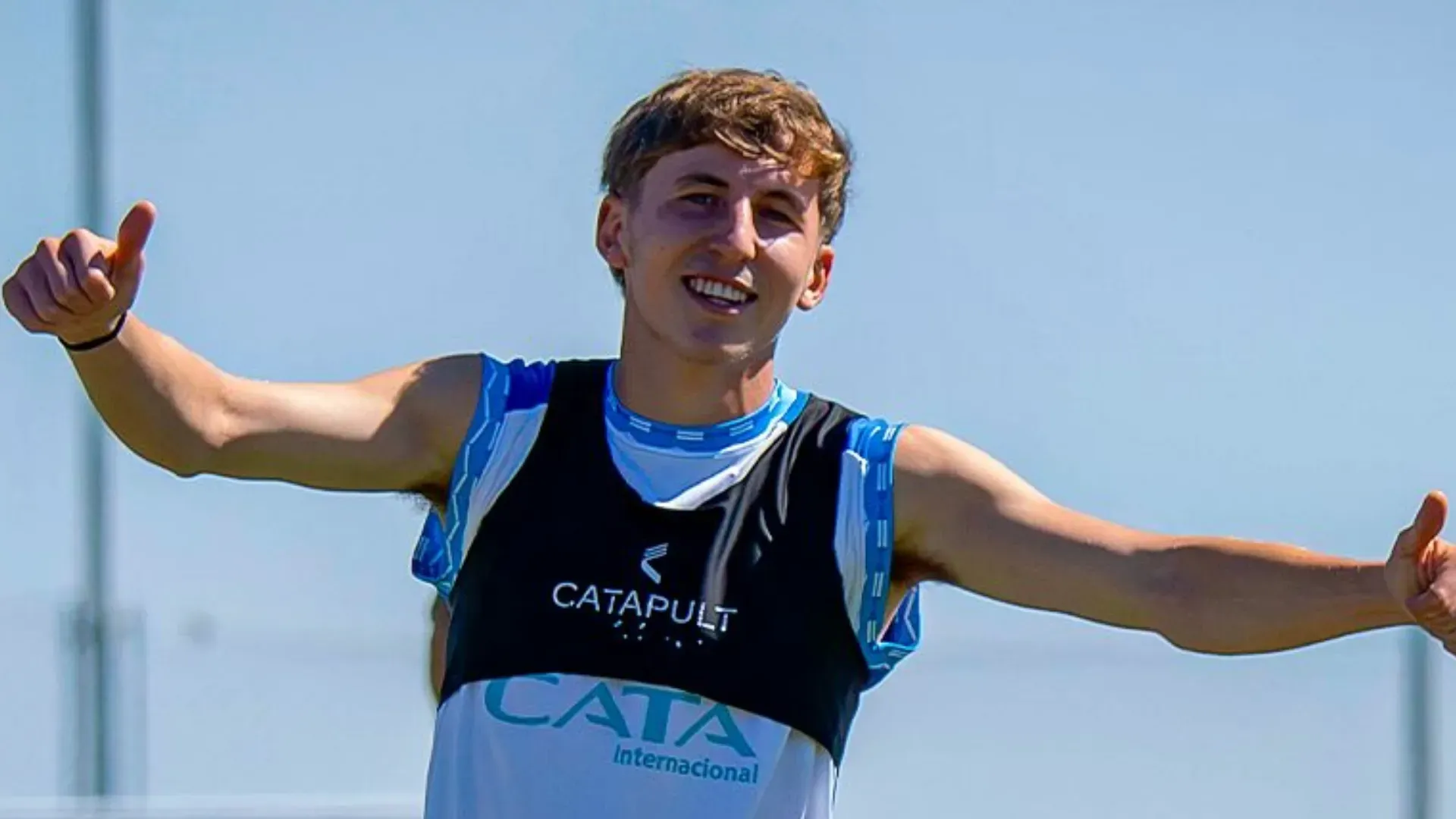 Andino estaba cerca de River, pero un cambio de representantes lo aleja.