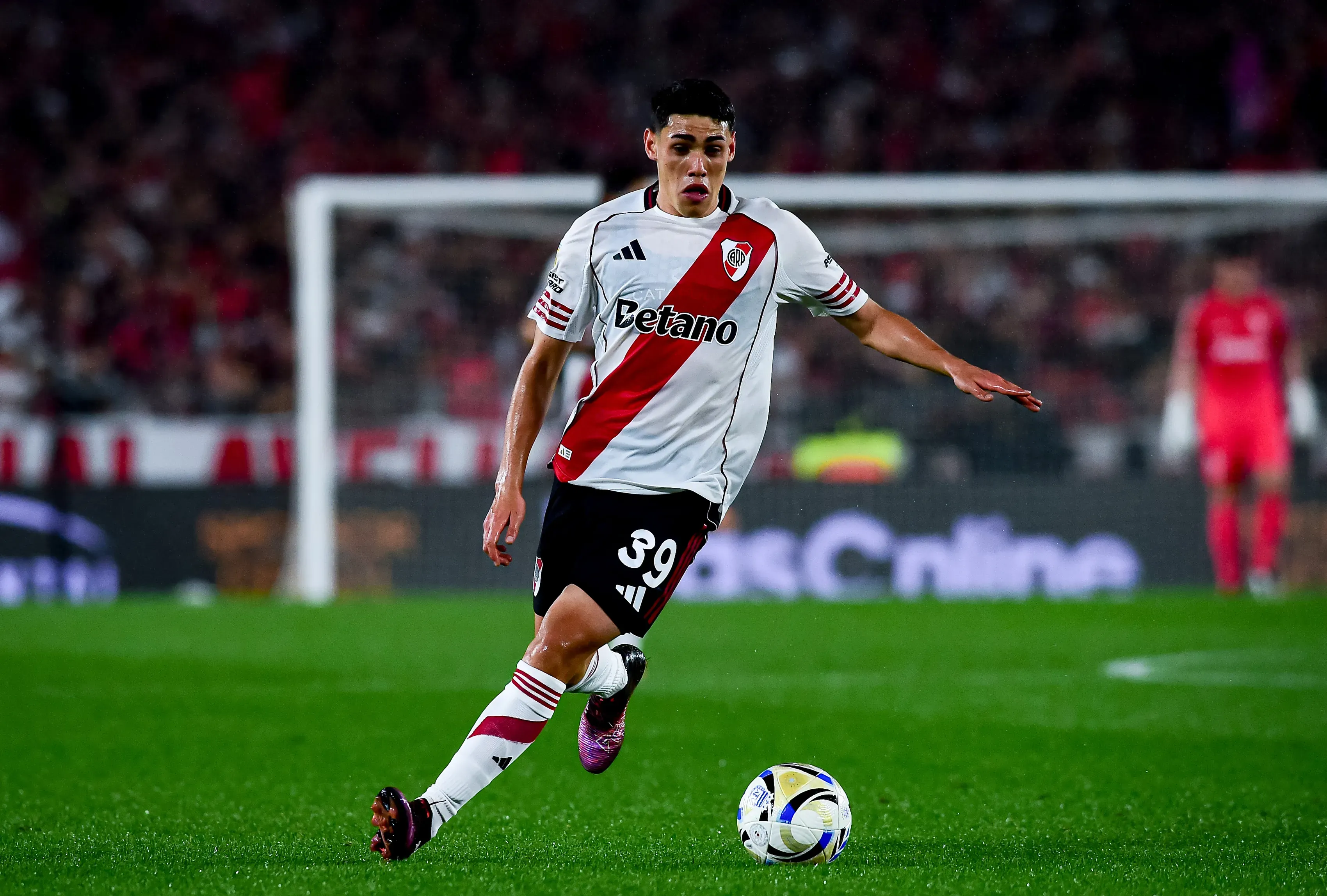 Lencina sería otro de los futbolistas que arrancaría desde atrás en la consideración de Gallardo. (Getty Images)