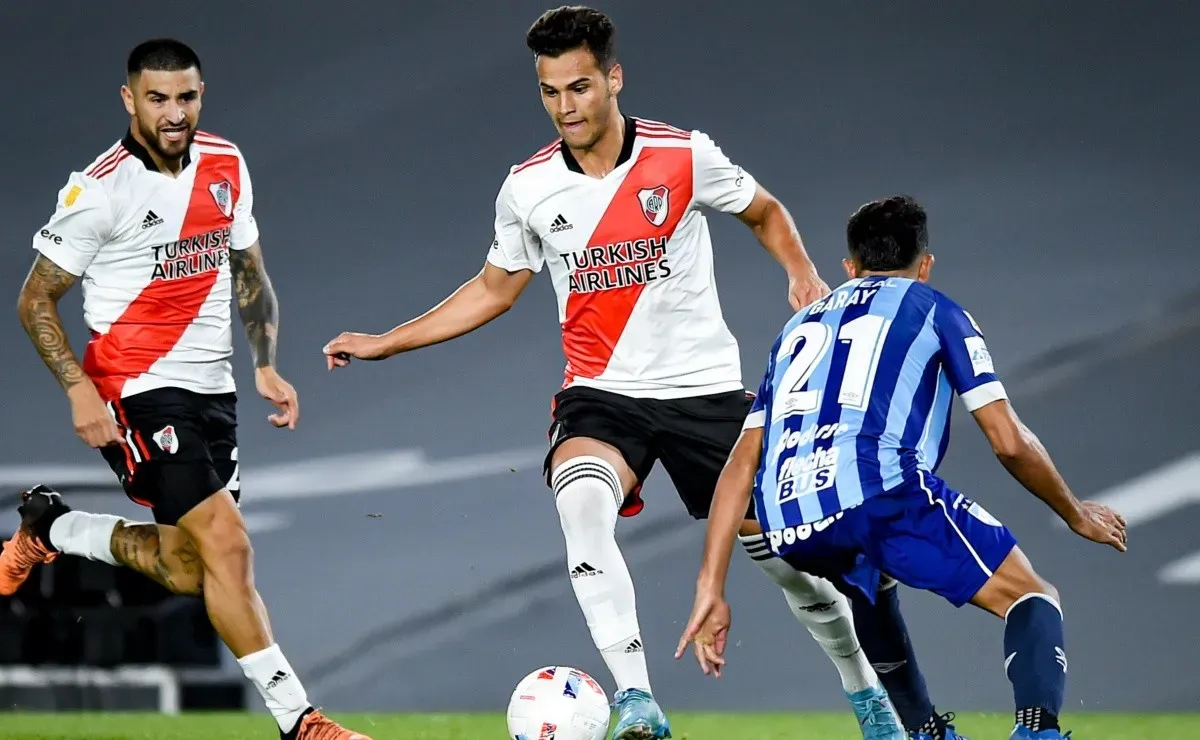 Cristian Ferreira volvió a jugar de manera oficial en River en 2022, pero luego se fue.