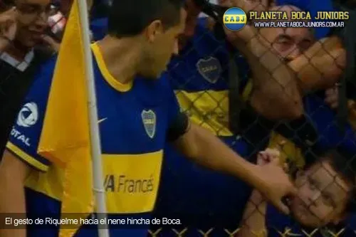 riquelme gesto nene boca