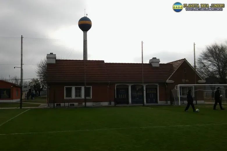 Los juveniles van por otra jornada.