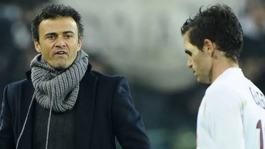 Luis Enrique dirigió a Gago en la Roma entre 2011 y 2012. (Imago)