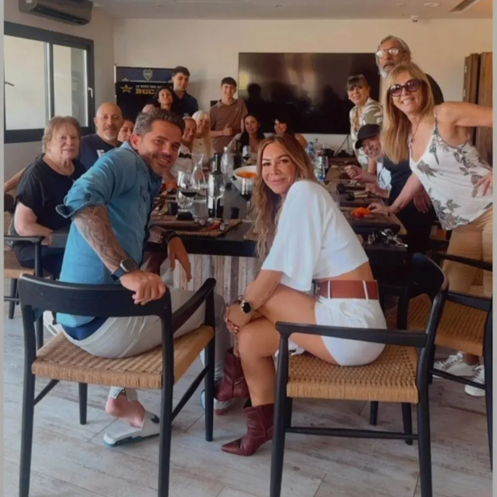 El DT de Boca disfrutó del Día de la Madre junto a su familia. (Instagram)