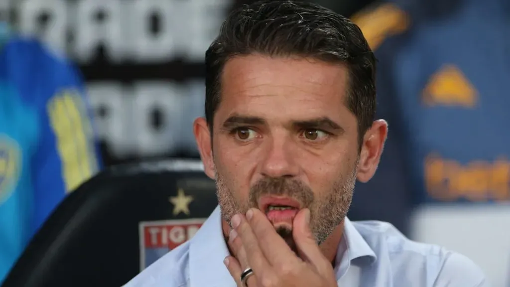 Gago arrancó con derrota su ciclo como DT de Boca. (Getty)