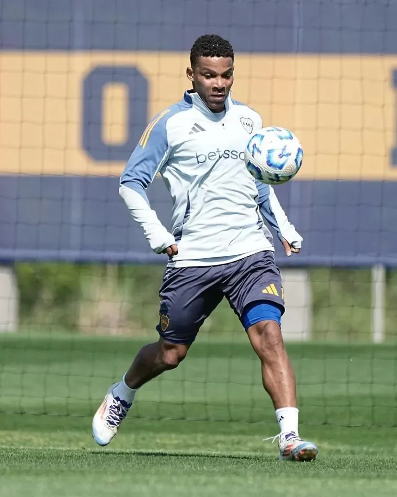 Fabra, en el entrenamiento de Boca. (javierphotogamma)