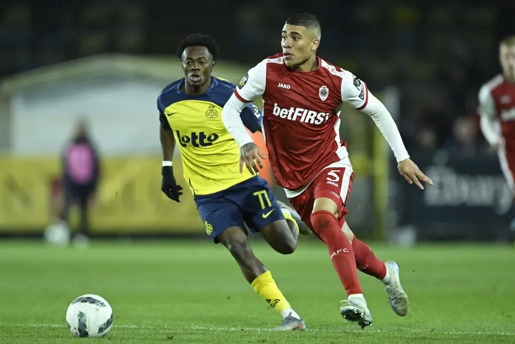 Ayrton Costa en el Royal Antwerp de Bélgica (IMAGO)