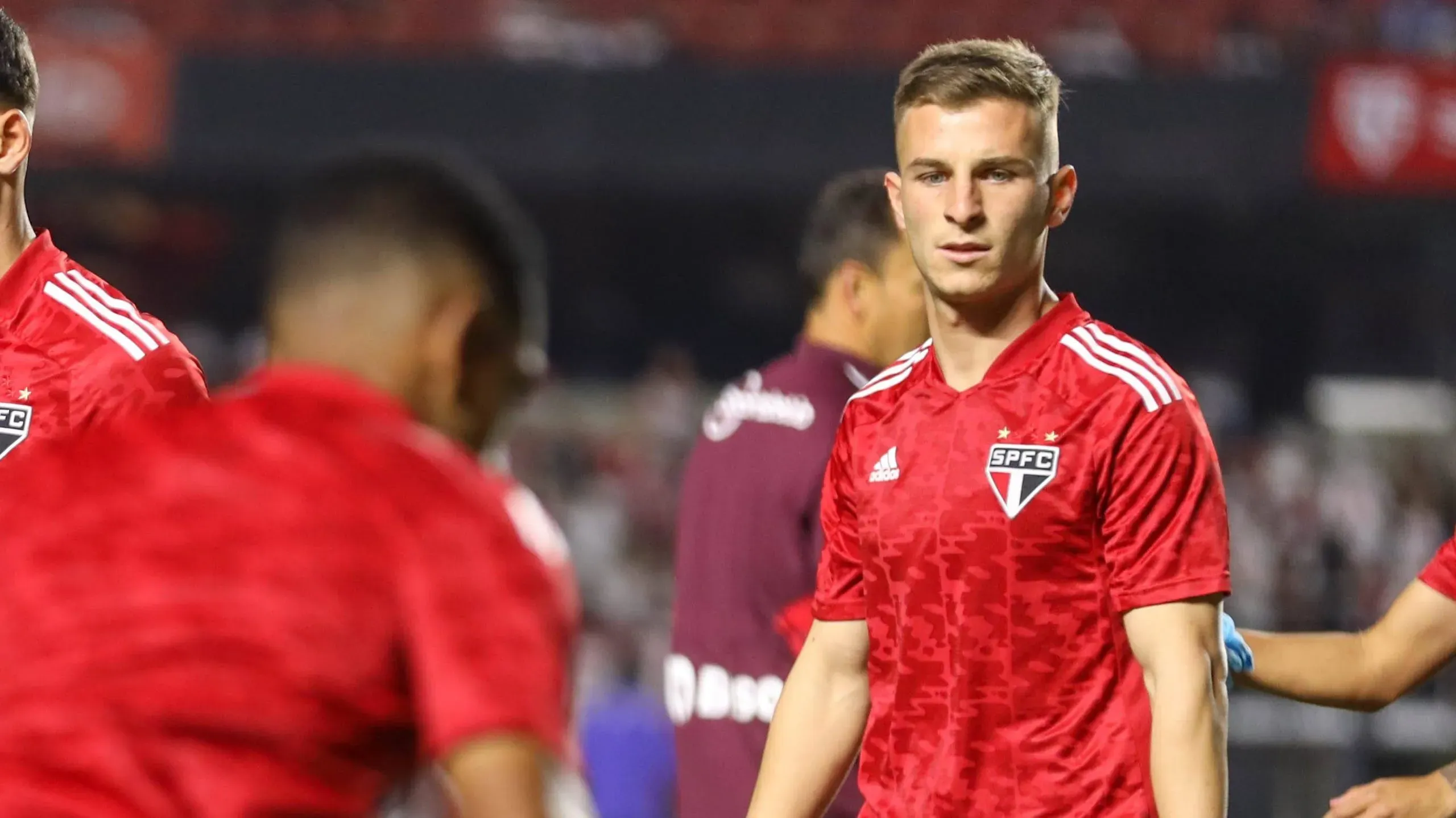 Galoppo, a un paso de Santos.