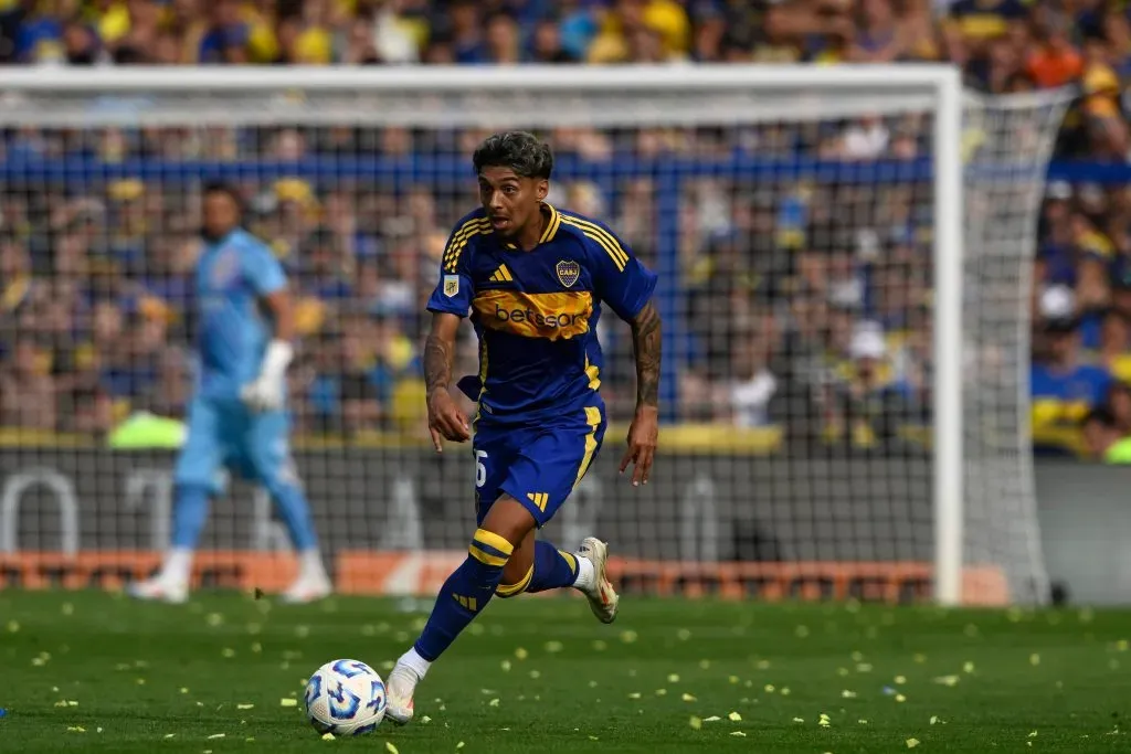 Cristian Medina se va de Boca. (IMAGO)