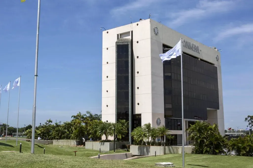 La CONMEBOL piensa cambios a partir del 2027. (Getty)