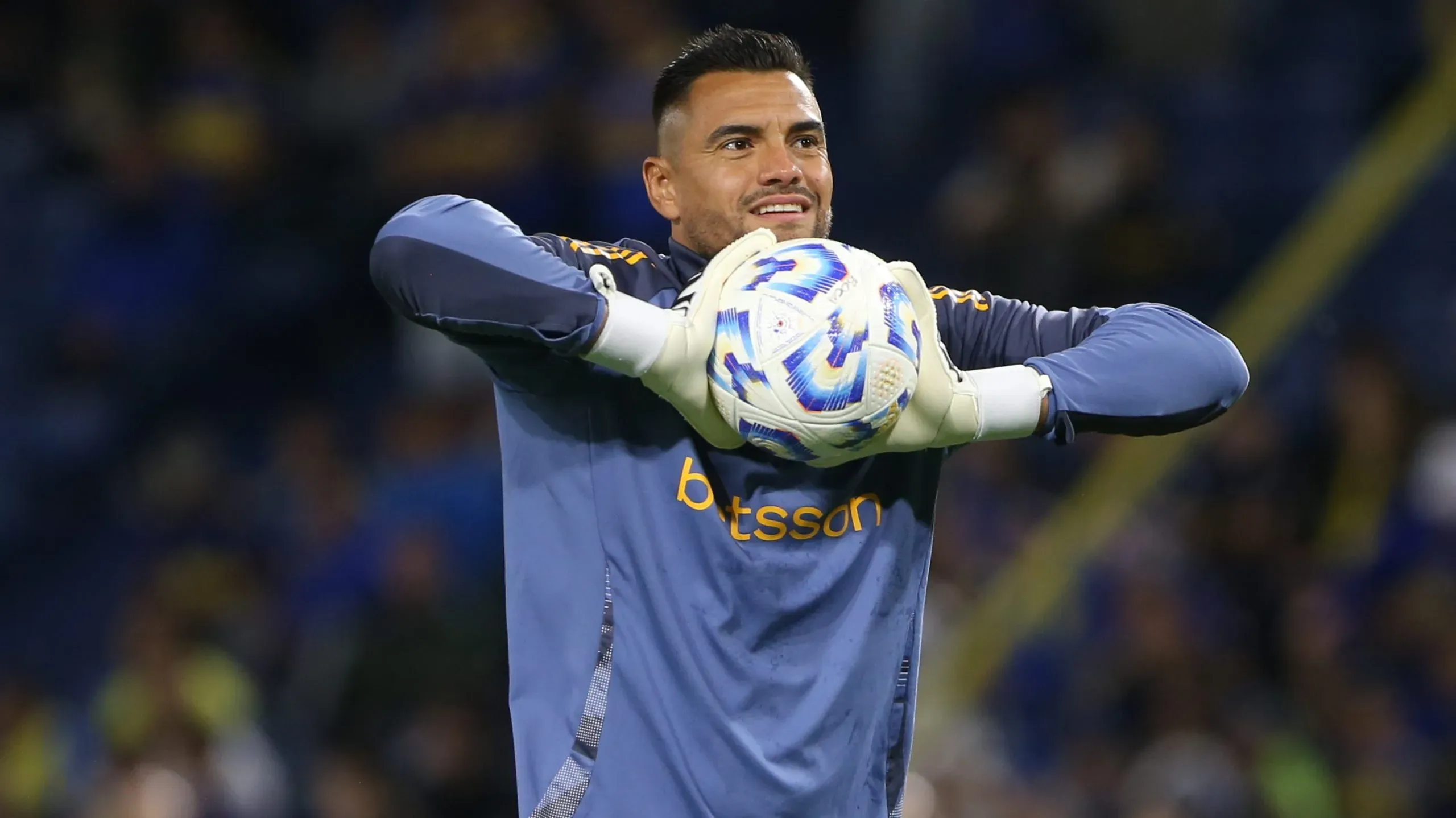 Romero deberá operarse y Boca buscará un arquero.