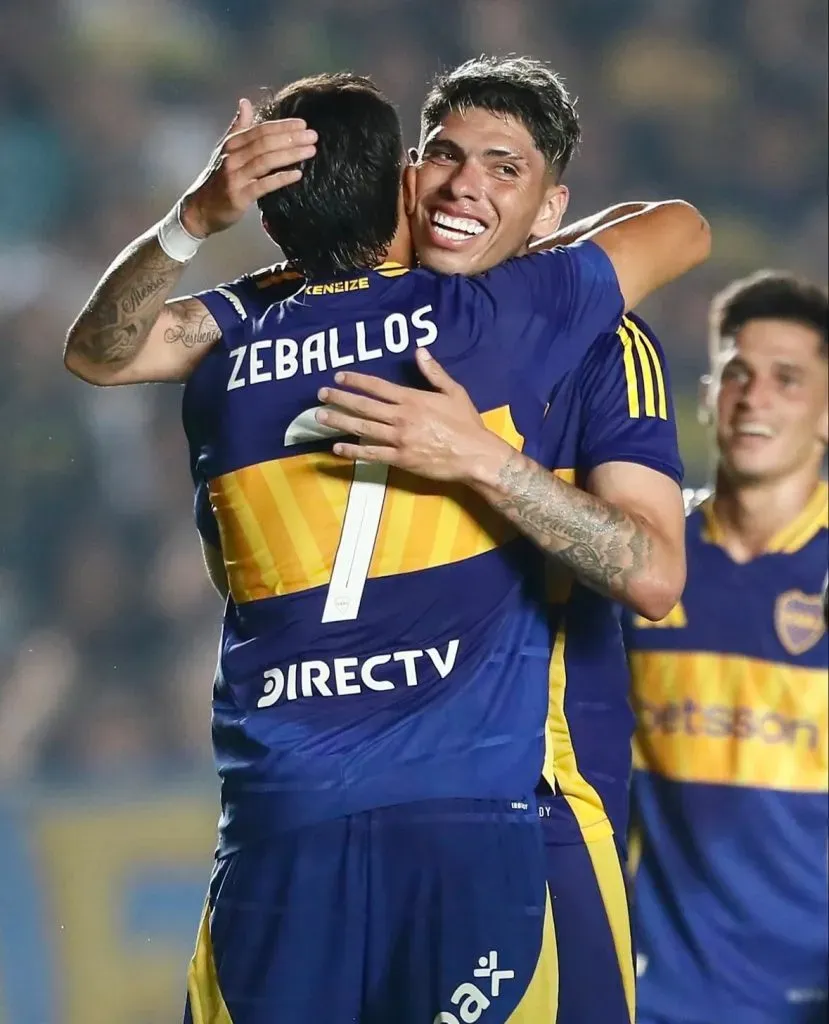 Palacios y Zeballos festejan. Una imagen que podría hacerse costumbre.