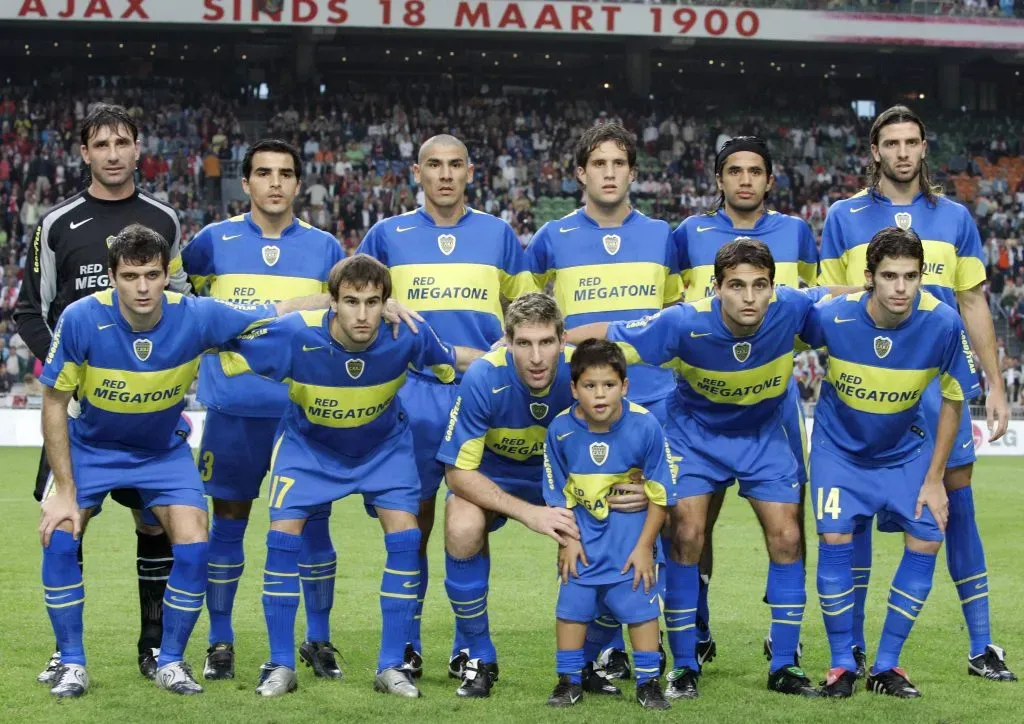Guillermo Marino (a la izquierda, en la fila inferior), integrante de un Boca que hizo historia entre 2005 y 2007 (FOTO: Boca Juniors) con apellidos tales como el de Roberto Abbondanzieri, Rodrigo Palacio, Martín Palermo y Fernando Gago, entre otros.