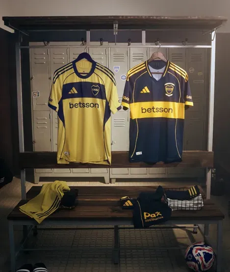 Las nuevas camisetas de Boca. (Instagram)