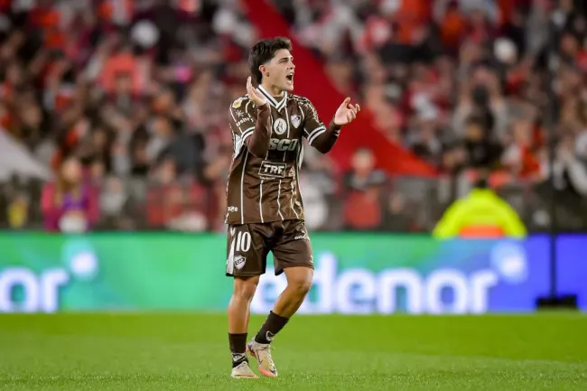 Vicente Taborda en Platense (Instagram)