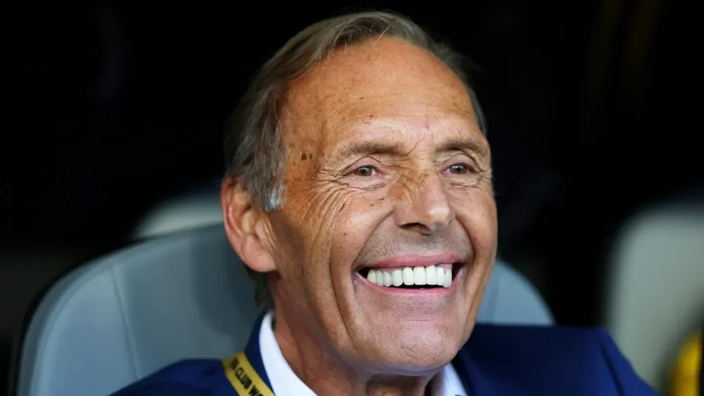 Russo todavía no pudo tener a Cavani en Boca. (Getty)