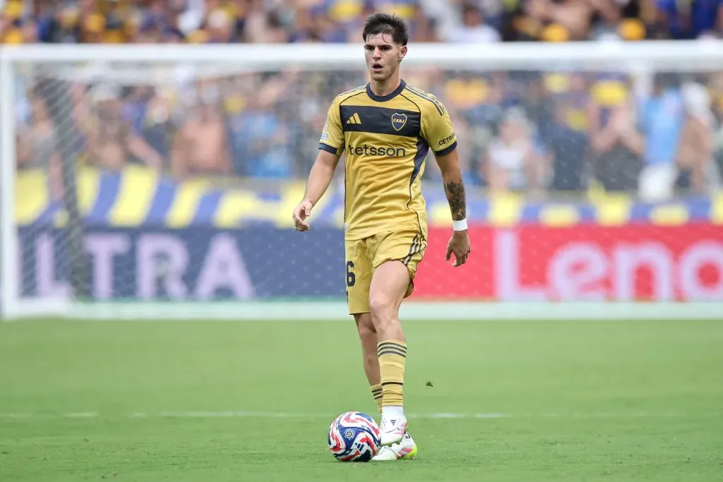 Marco Pellegrino hace dudar a Miguel Russo. (Getty)