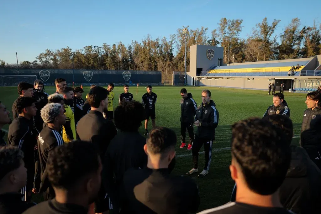 Las imágenes de Venezuela trabajando en la casa de Boca. (SeleVinotinto)