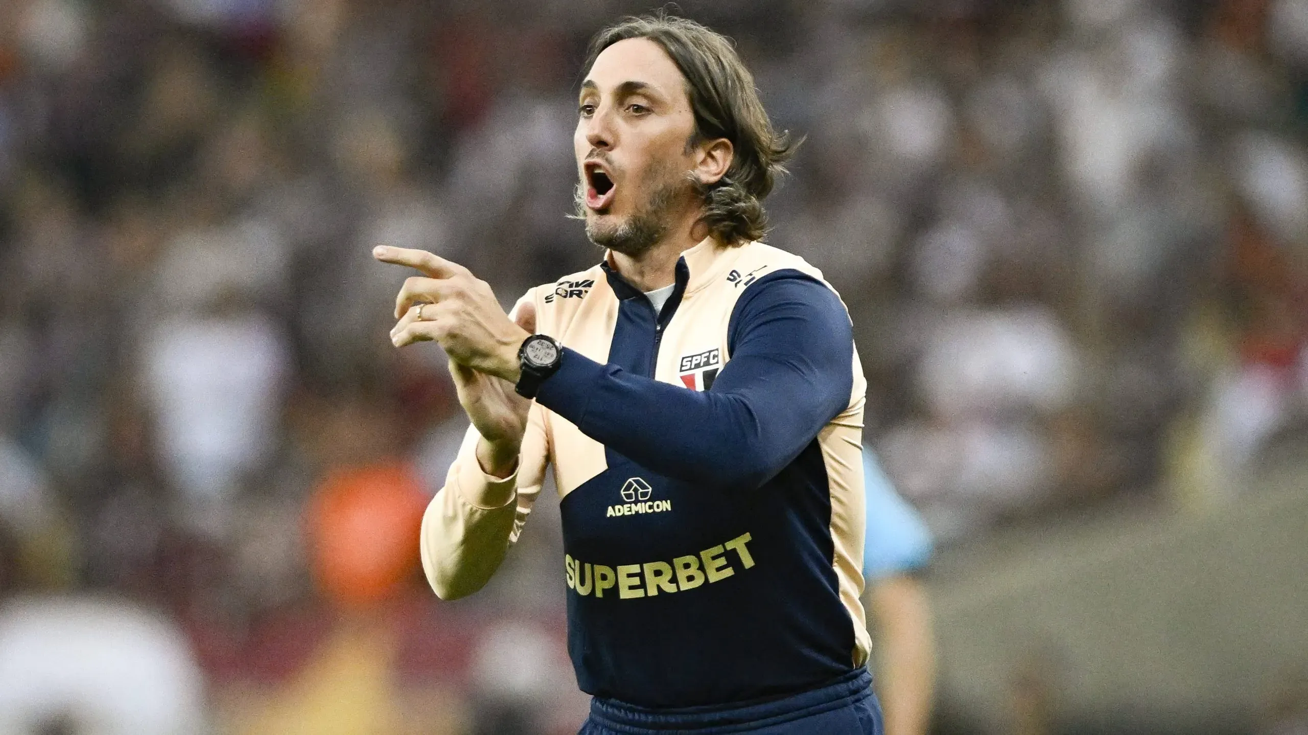 Luis Zubeldía analizó la mala racha de Cavani en Boca.