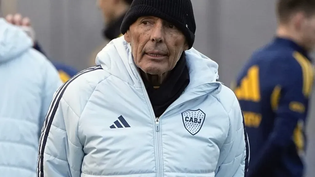 Russo deberá elegir entre Pellegrino y Costa. Foto: Boca Oficial