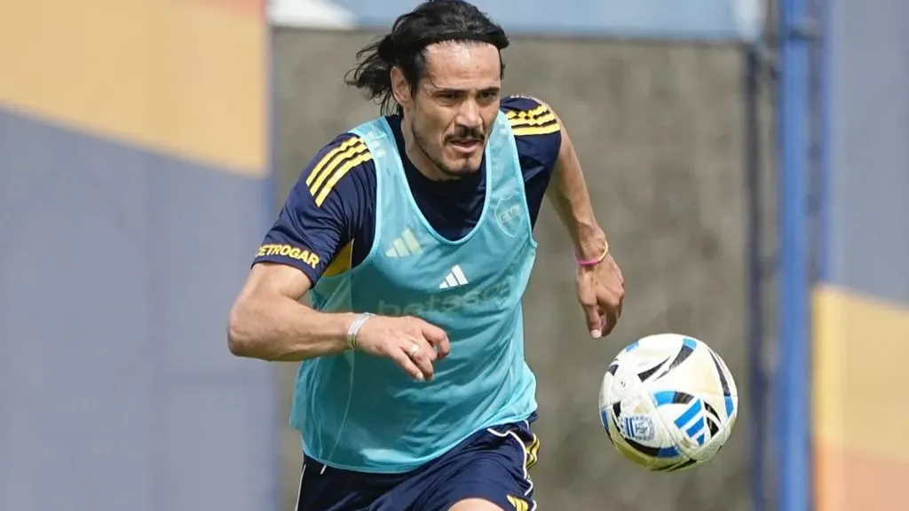 Cavani trabaja a contratiempo para recuperarse. (@javierphotogamma)