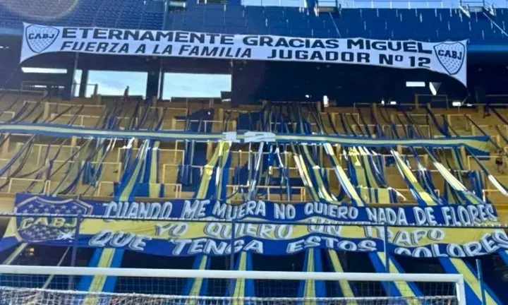 Las banderas de Boca para Russo. (Crédito: Diario Olé)