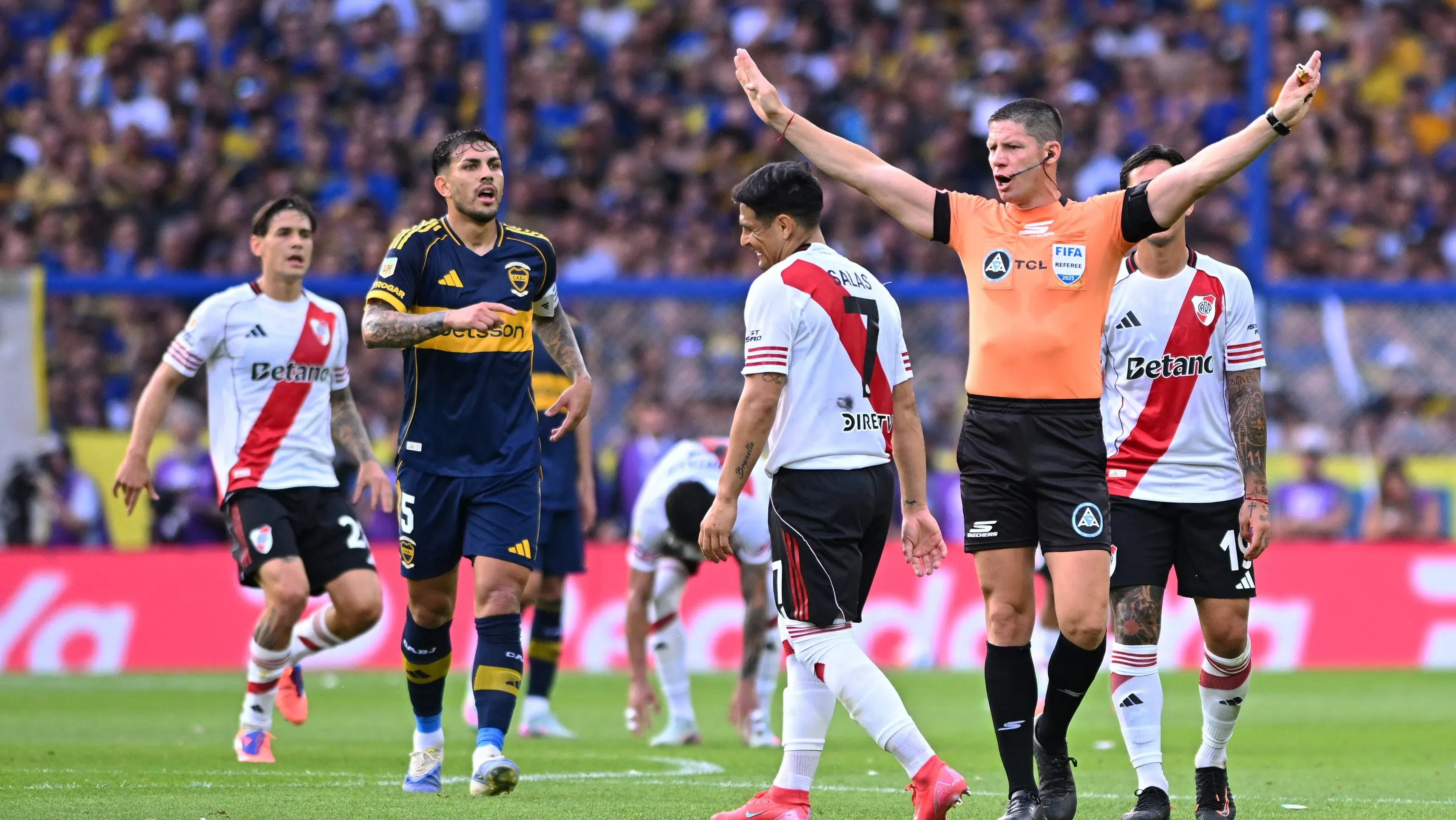 ¿Habrá Superclásico en octavos de final? Foto: Getty Images