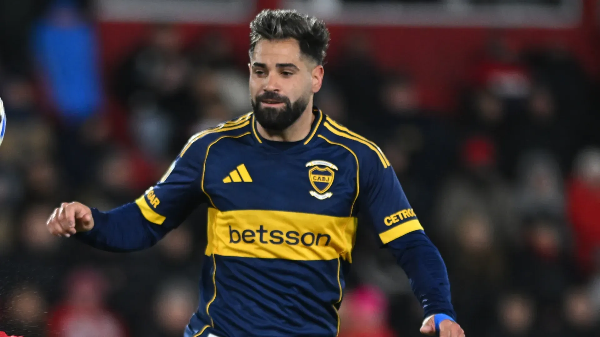 Milton reapareció en el 11 para el domingo.