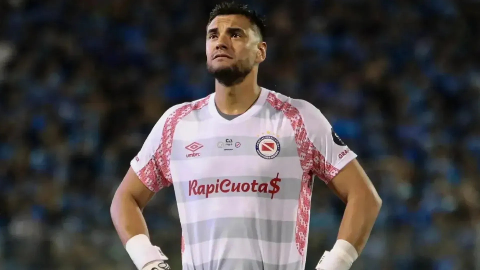 Romero está lesionado y no podrá atajar contra Boca.